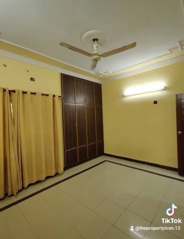 Fully Renovated Tile Floor Flat For Rent G-11 2