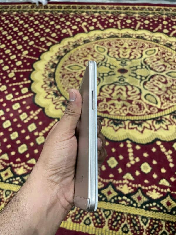 oppo f1s 3