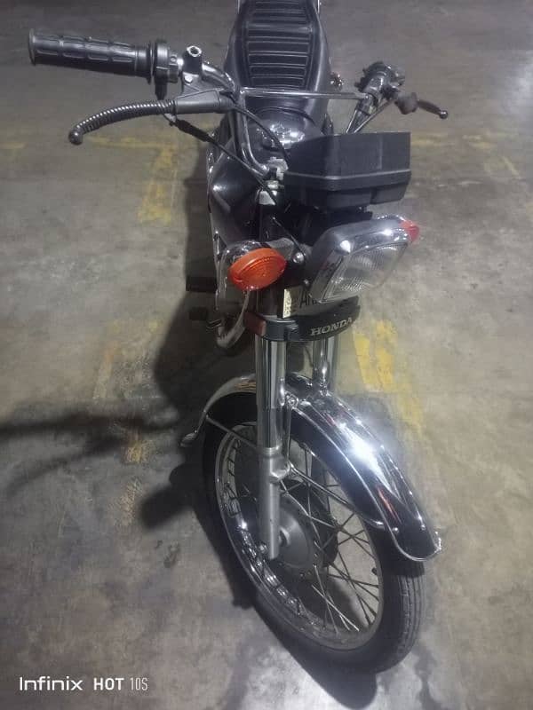 Honda CG 125 8