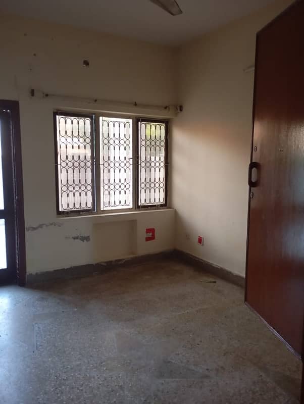 3 Bed DD 3 Bath Kitchen Upper Portion For Rent 5