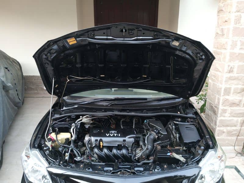 Toyota Corolla XLI 2011 Excellent Condition in DHA Karachi 4