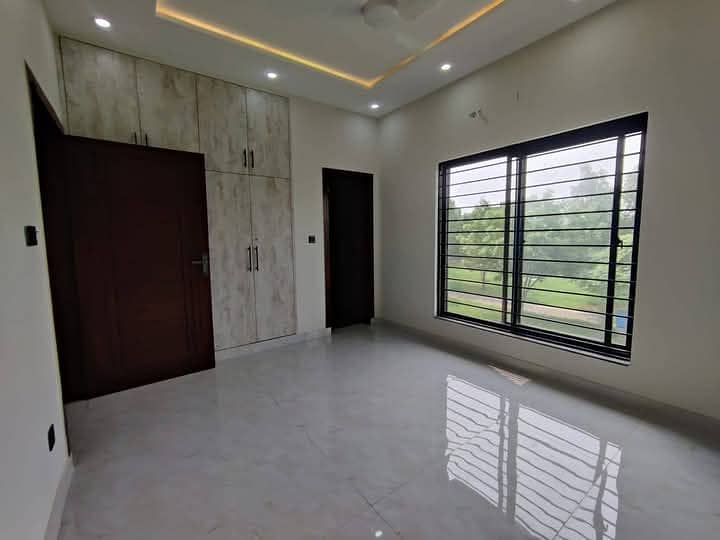 5 Marla full house available for rent in dha phase 9 town very good location 4