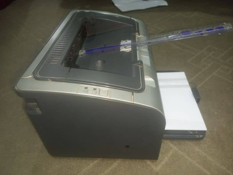 HP LASER JET PRINTER P1006 9/10 CONDITION 0