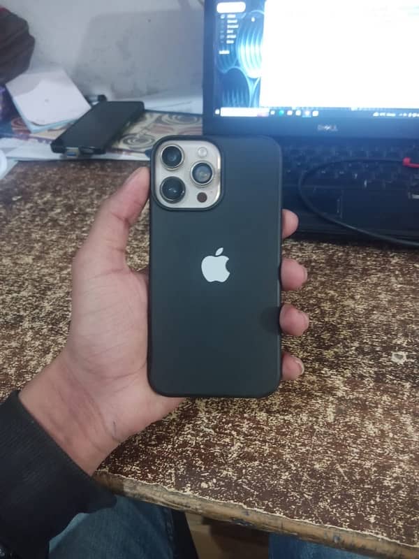 iPhone XR converd 13pro mobile all ok hai  just battery change 7