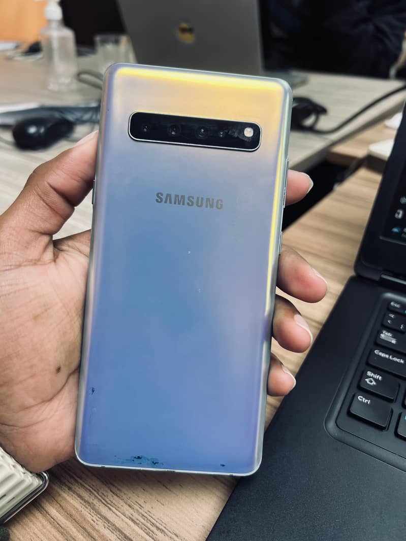 Samsung Mobile S10 5G 6