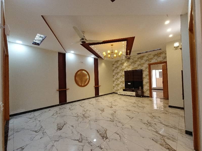 Affordable On Excellent Location House For Sale In Bahria Greens - Overseas Enclave - Sector 6 5