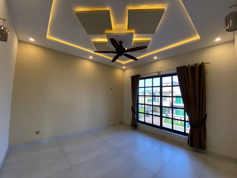 22 Marla Beautiful Designer Corner House In Bahrain Town Phase 8 Rawalpindi 11