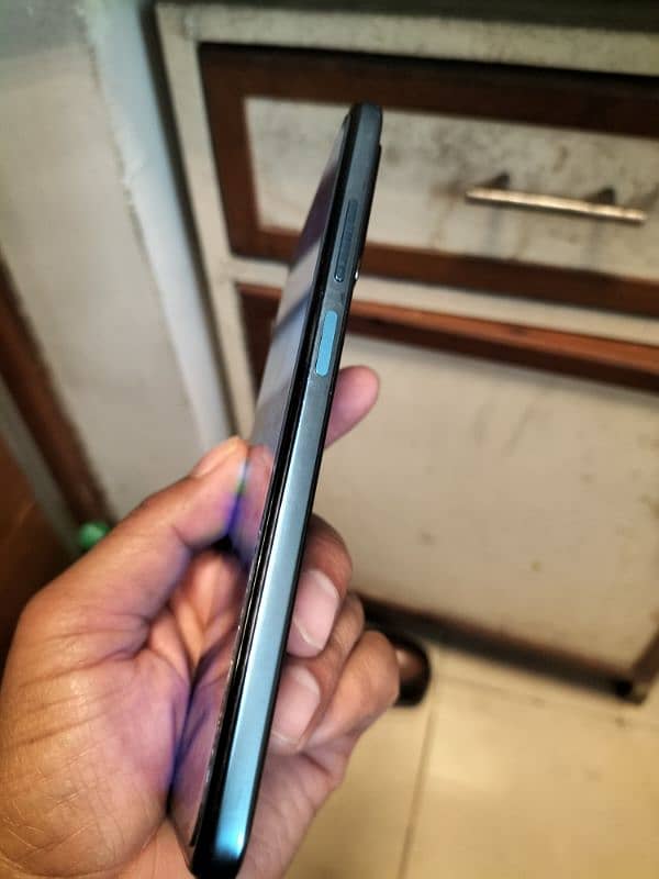 redmi not 11 6+6/128 with box and original charger 3