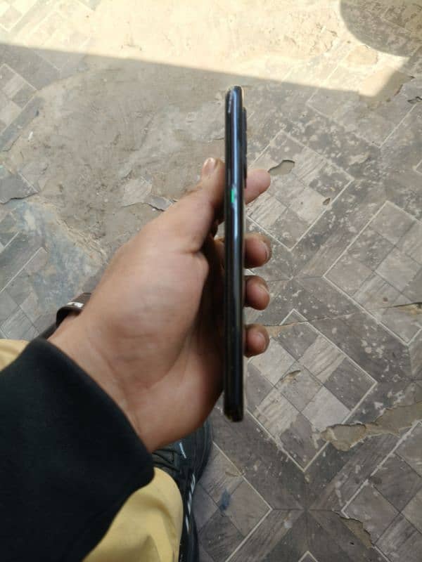 Oppo Reno 6 7