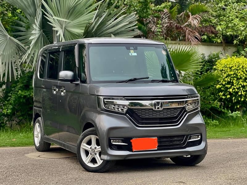 Honda N Box Custom 2019 3