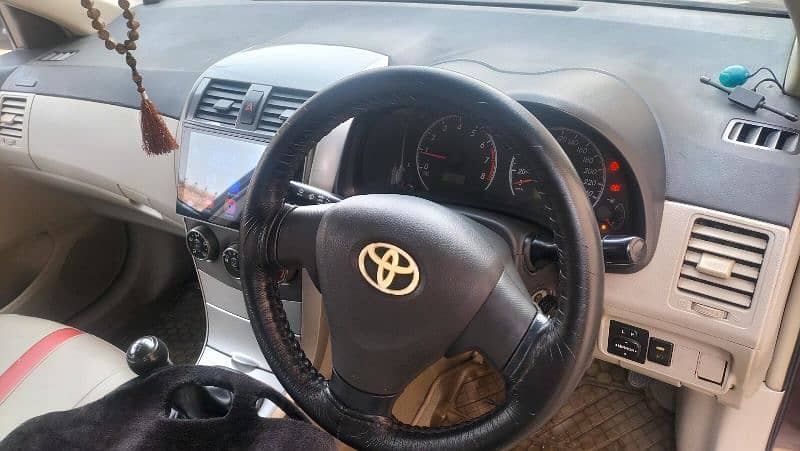 Toyota Corolla GLI 2013 3