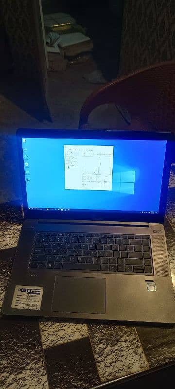 hp zbook zyon processor touch screen 16 256 4 GB graphics card 3