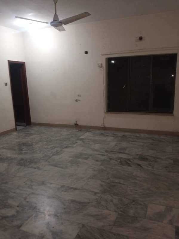 Well-Constructed Office Available For Rent In Saddar 1