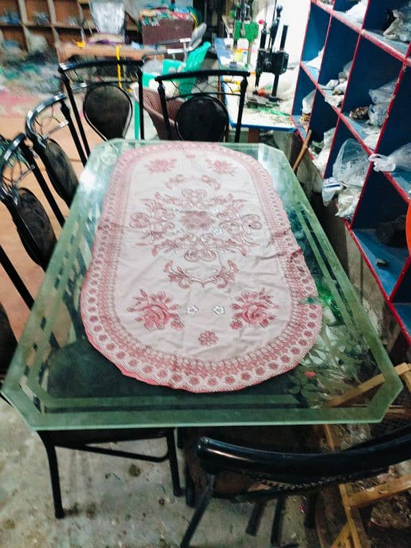 Glass Dining Table with 6 Chair's 0
