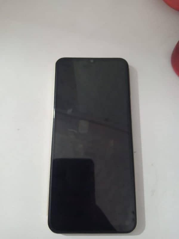 Vivo y35 8+8 urgent sale 4