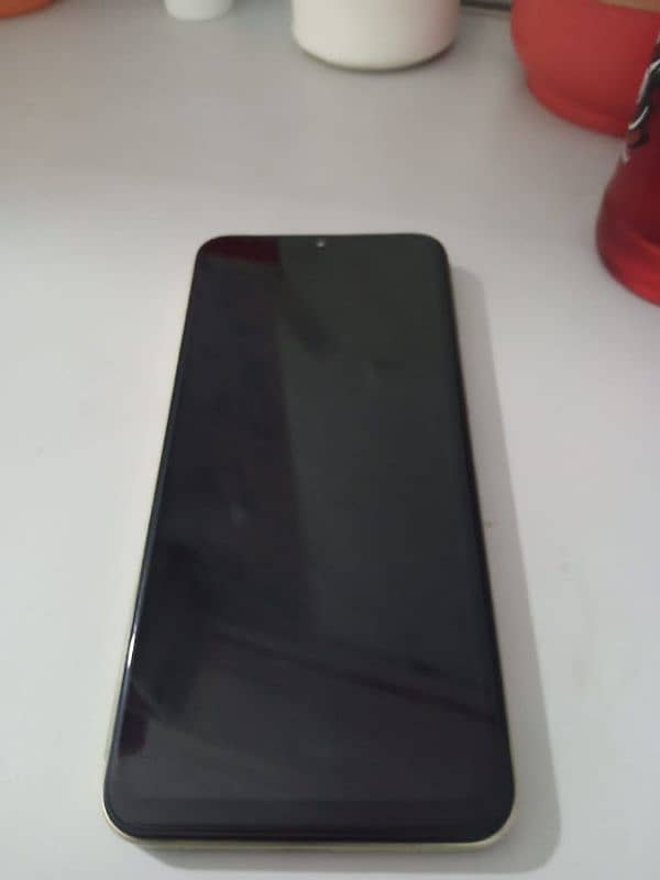 Vivo y35 8+8 urgent sale 7