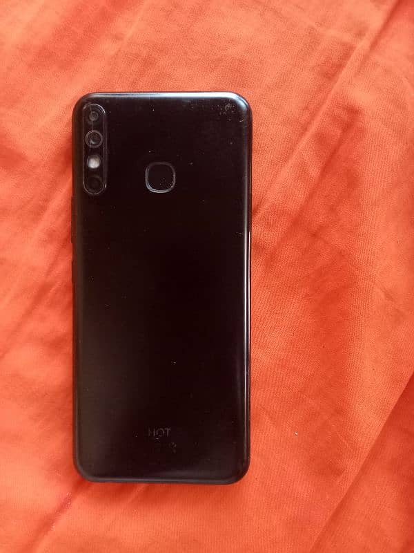 infinix Hot 8         4/64 5