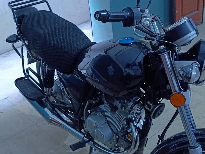 Suzuki Gs 150 urgent sale 1