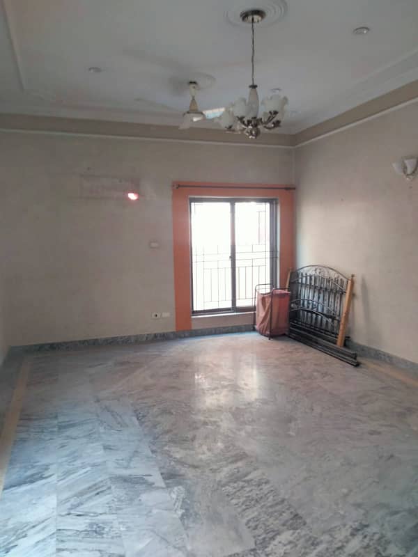 Stunning 4-Bedroom House For Sale In DHA Lahore Phase 3 Demand 650 Lakh 12