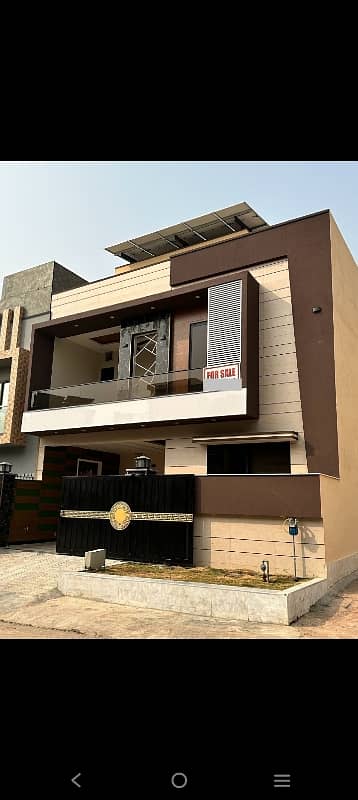 8 marla beautiful short cornor house available for sale 0