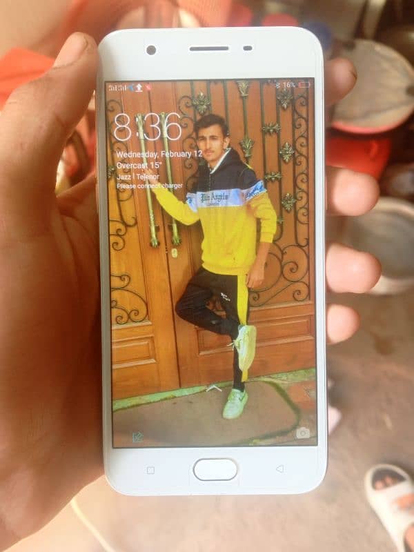 oppo a57 4+64good condition exchange possible 1