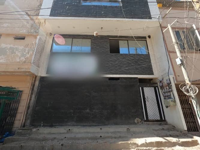 2 Bed DD Third Floor In Nazimabad 1