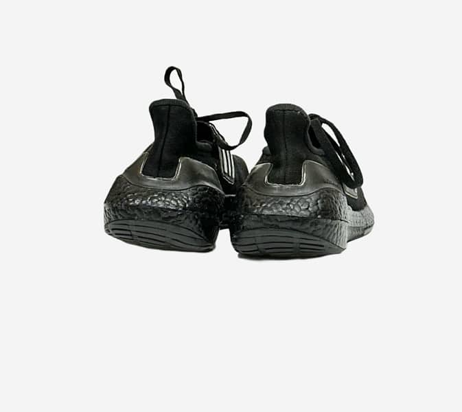 Adidas Ultraboost 21 (black) 2