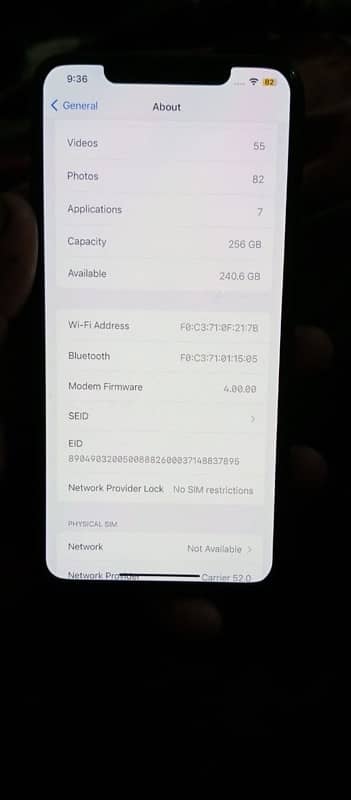 I phone 11 pro max factory unlock 256 go 10/10 battery health 84 4