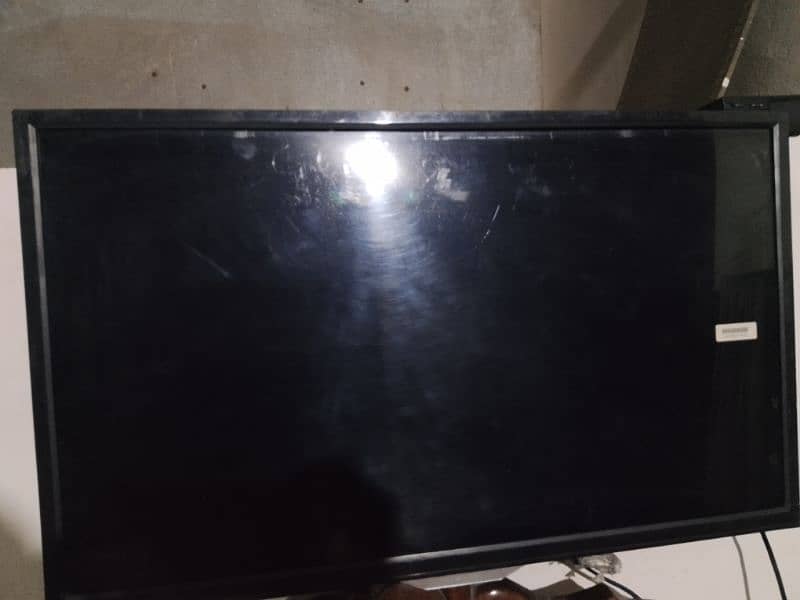 Samsung LED 32inch led without box 2