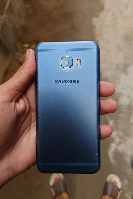 Samsung c5 Pro 0