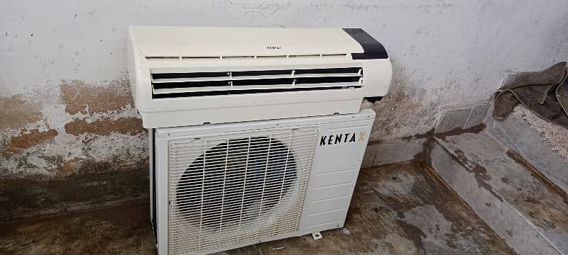 1 ton like new condition with warranty 4