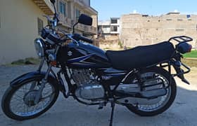 Suzuki GS 150 2023