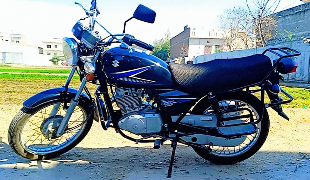 Suzuki GS 150 2023 1