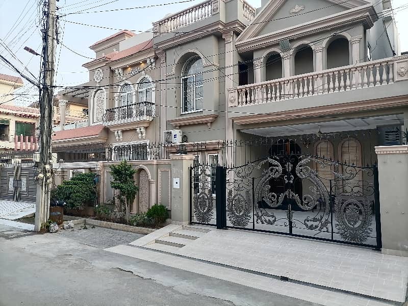 House Of 10 Marla Available For sale In Pak Arab Housing Society 1