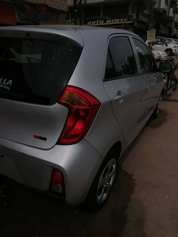 KIA Picanto 2023 silver & white automatic both available for sale 3