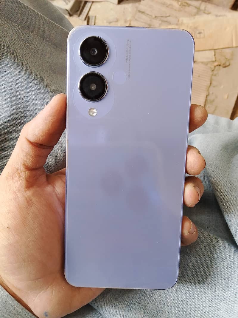 Vivo Y17s 6