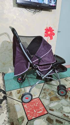 Baby pram 10/10 condition