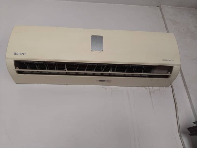 Selling Orient split AC 3