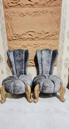 4 seater beautiful Sofa Chairs