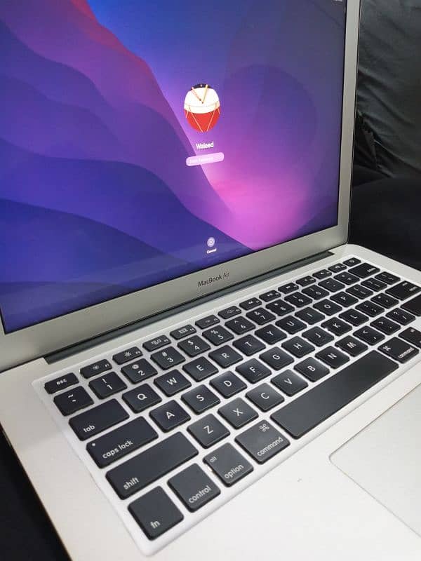 MacBook Air 2017 | 8GB 256 SSD | original 80w charge 2