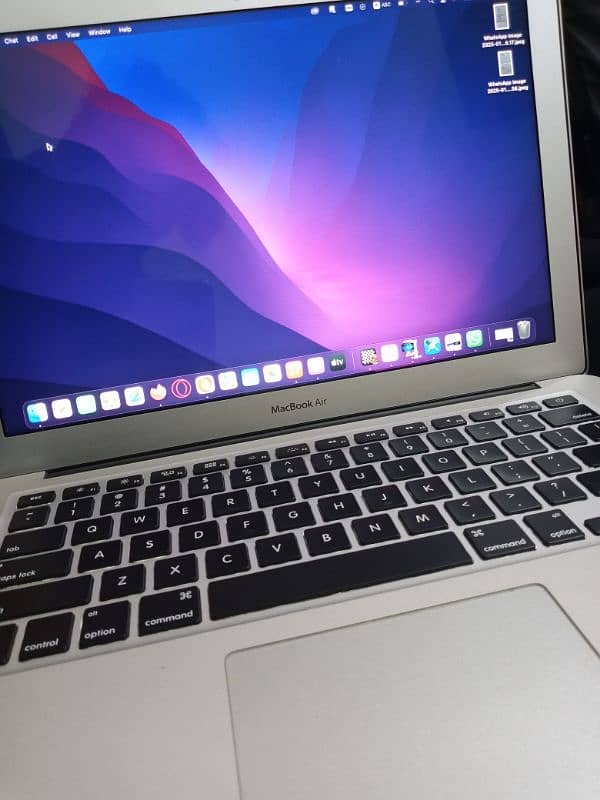 MacBook Air 2017 | 8GB 256 SSD | original 80w charge 4