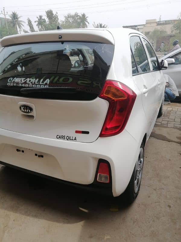 KIA Picanto 2023 silver & white automatic both available for sale 18