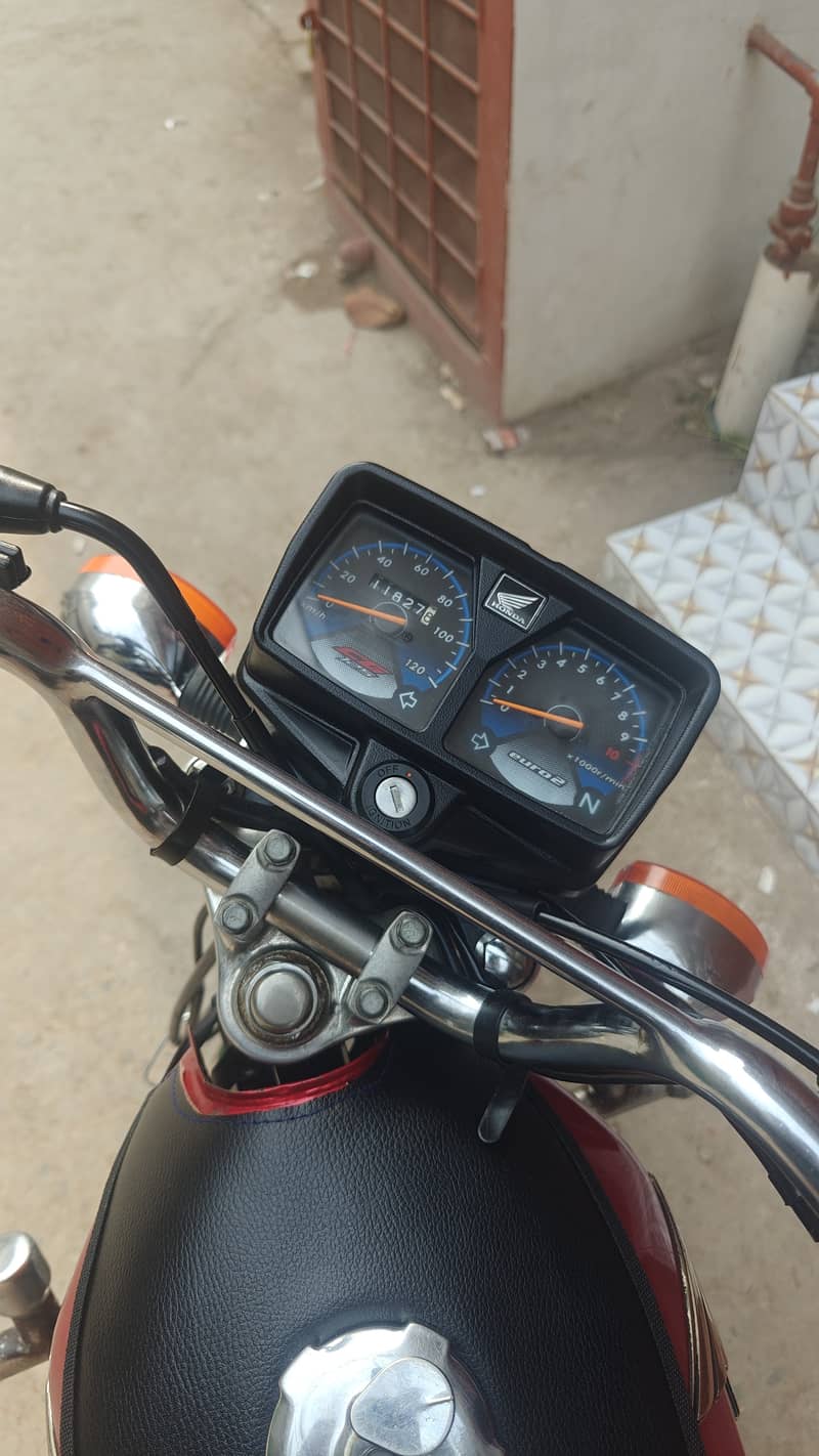 Honda 125 self start 4