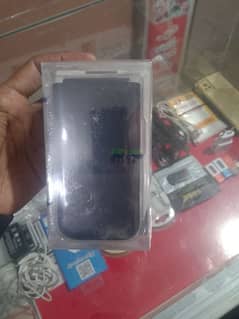 Nokia 2720flip dual sim box pack