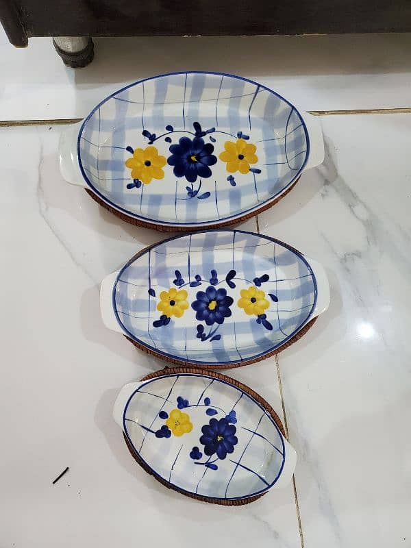 2×serving dishes set 5