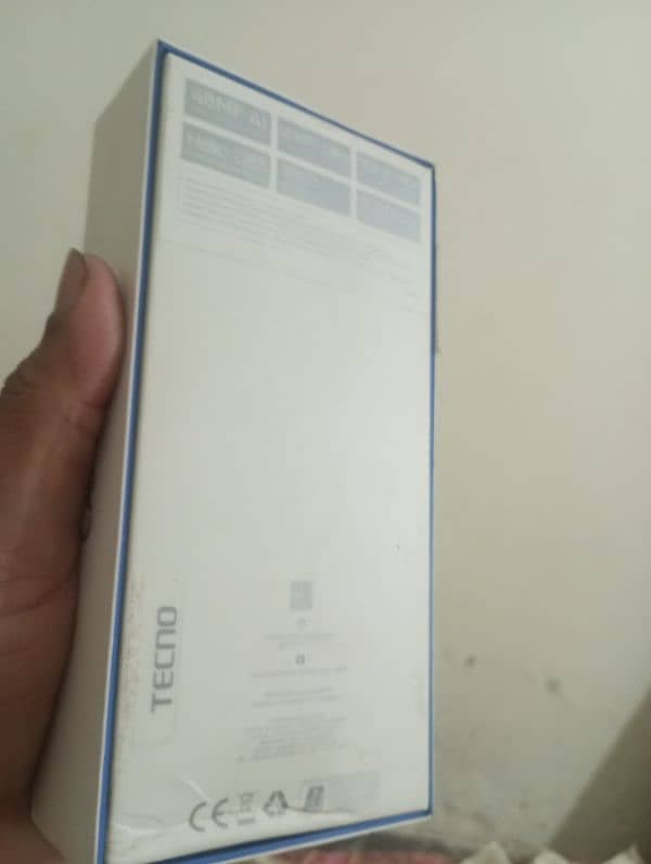 Tecno Camon 17. . . . . 6/128GB. PTA APROVD. complte box. 10/10 condition 14