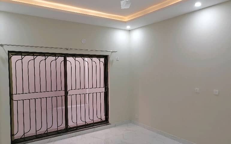 A Centrally Located House Is Available For rent In Lahore 3