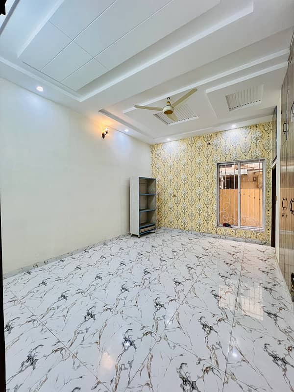 10 Marla Spanish House for SALE in Wapda Town 5