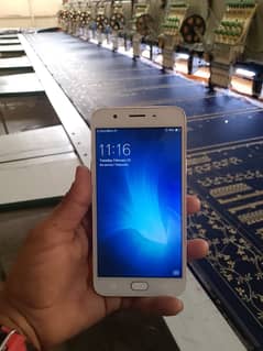 Oppo F1s