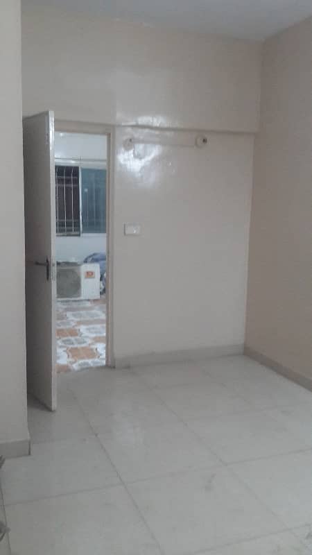 three bed dd apartment for rent in johar 2